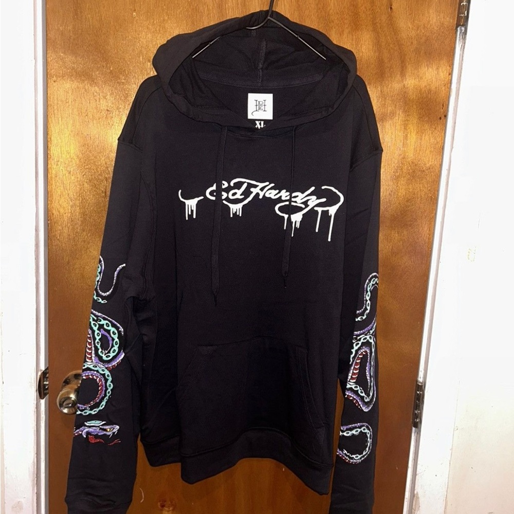 Ed Hardy Hoodie - Picture 1 of 3